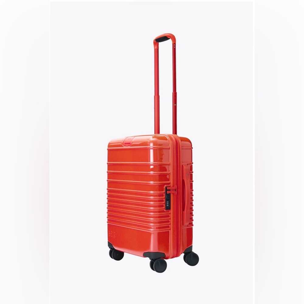 LIMITED EDITION Béis Carry-on Roller in Glossy Flame with luggage cover - Picture 2 of 7